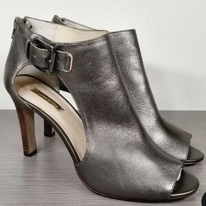 Louise et Cie Olivia Peep Toe BootieSize 7